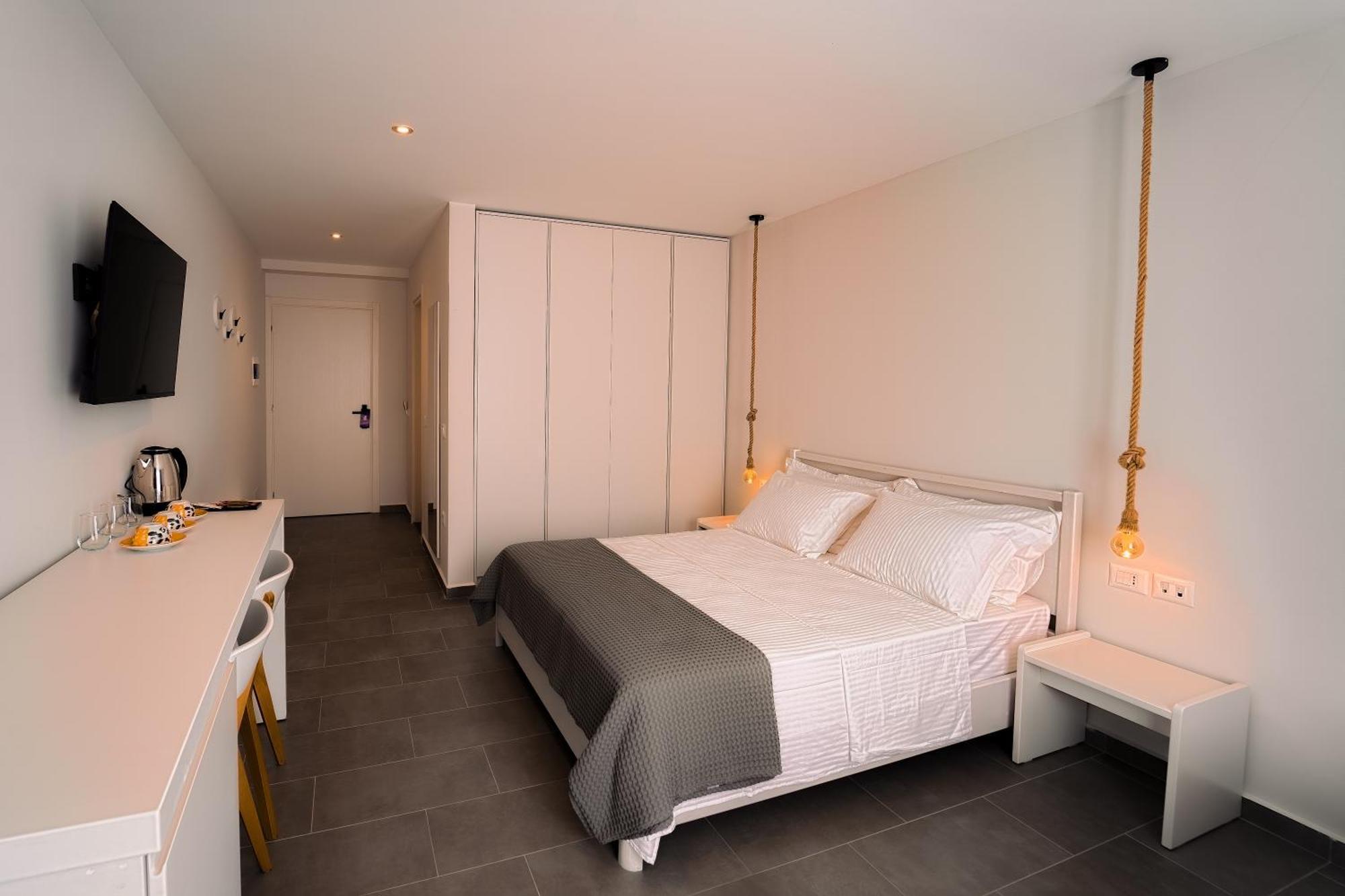 Hotel Vila 19 Dhërmi Eksteriør bilde